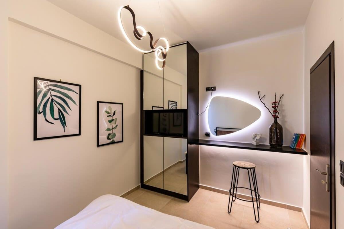 Beautiful Elegant Apartment Next To Monastiraki Atena Exterior foto