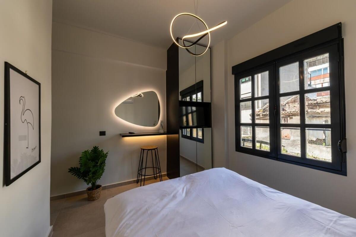 Beautiful Elegant Apartment Next To Monastiraki Atena Exterior foto