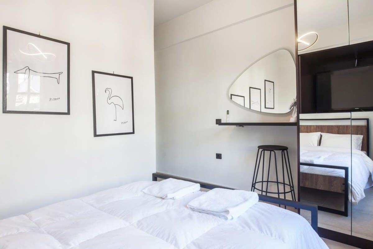 Beautiful Elegant Apartment Next To Monastiraki Atena Exterior foto
